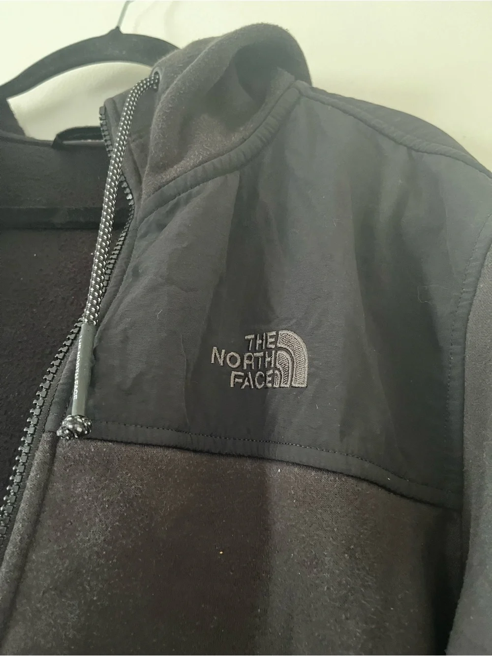 The North Face Black Full Zip Hoodie Jacket Mens Large Fleece Outdoors Hiking